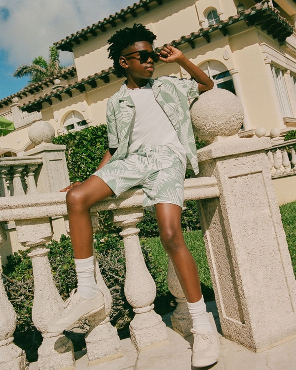 resort short-sleeve poplin shirt, Green Pattern view 1