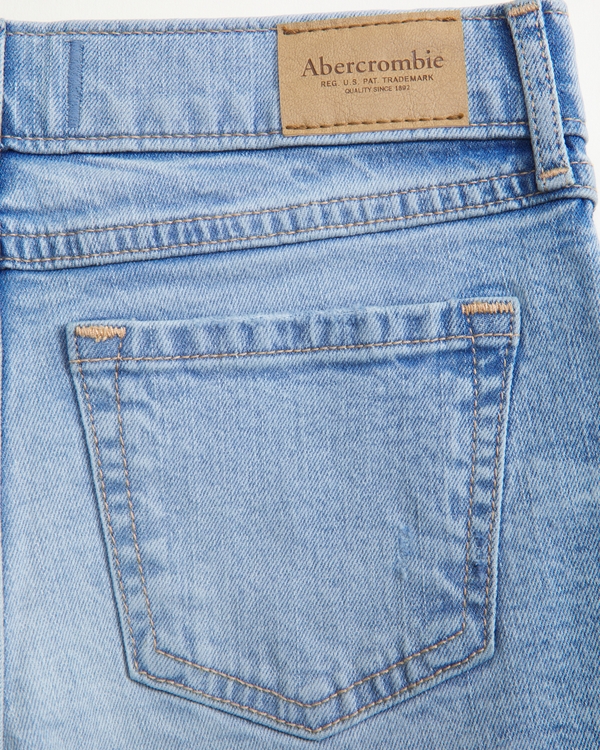 low rise midi shorts, Light Wash view 2